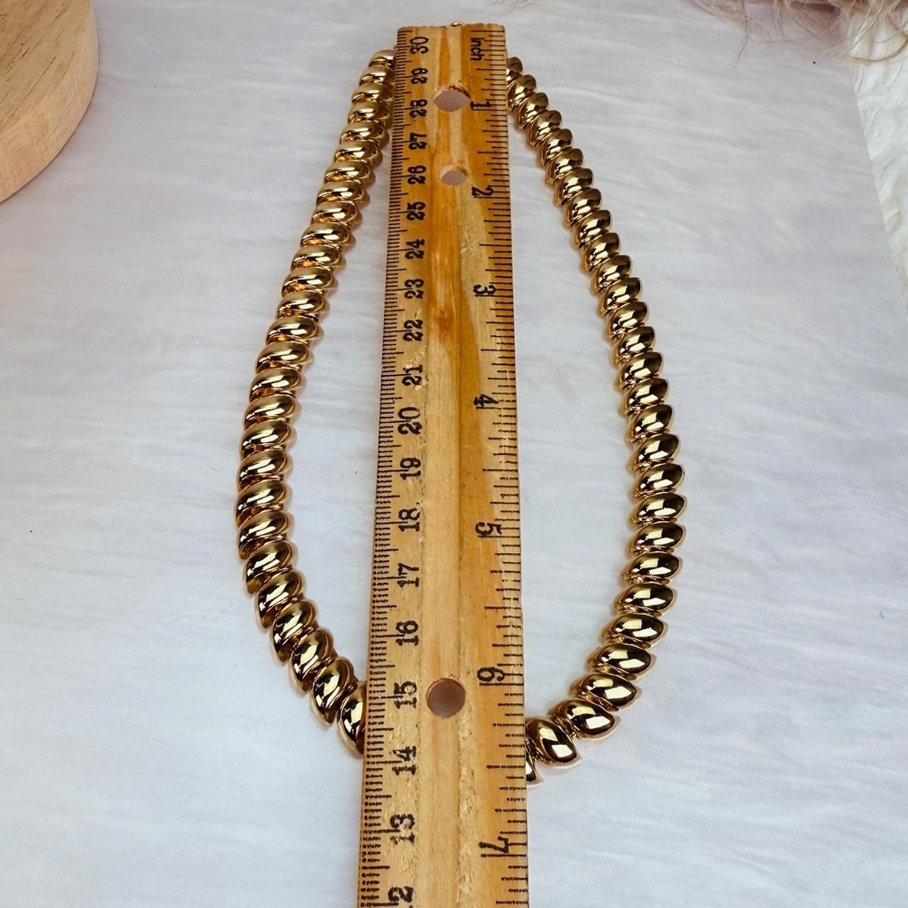 Bold Gold Tone Sculptural Ribbed Statement Collar Necklace Vintage Glam - Picture 7 of 12